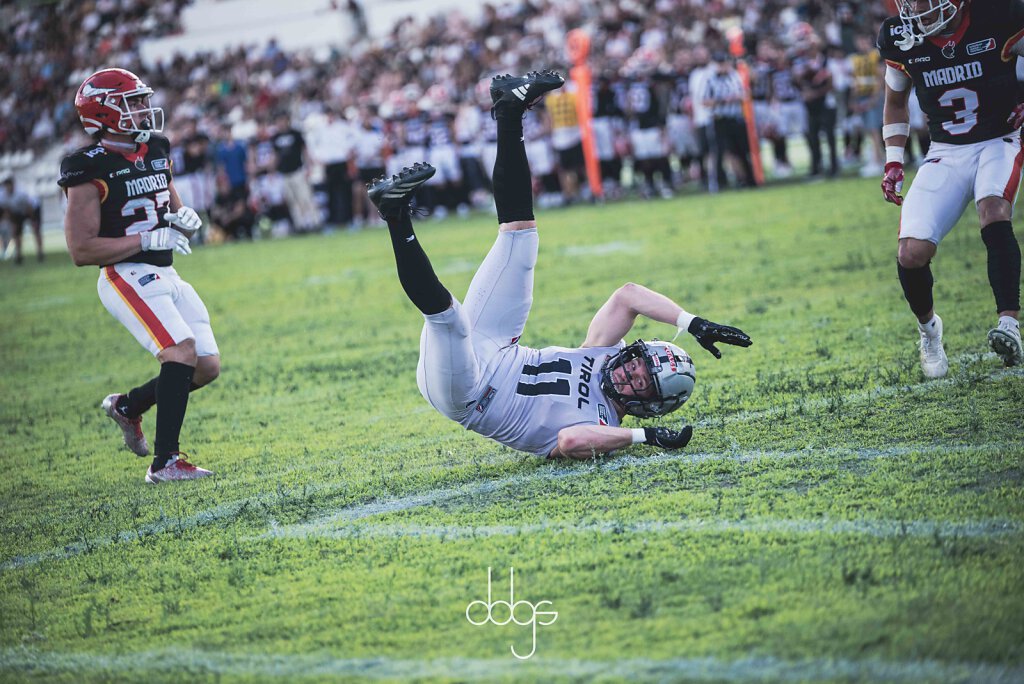ELF-2025-W11-MADRIDBRAVOS-RAIDERSTIROL-NZ58099.jpg